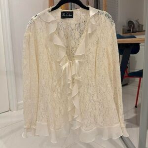 Vintage Ruffle Lace Top